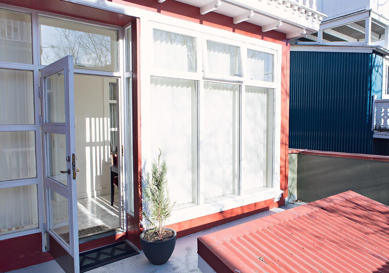 רייקיאוויק Brattagata Guesthouse מראה חיצוני תמונה
